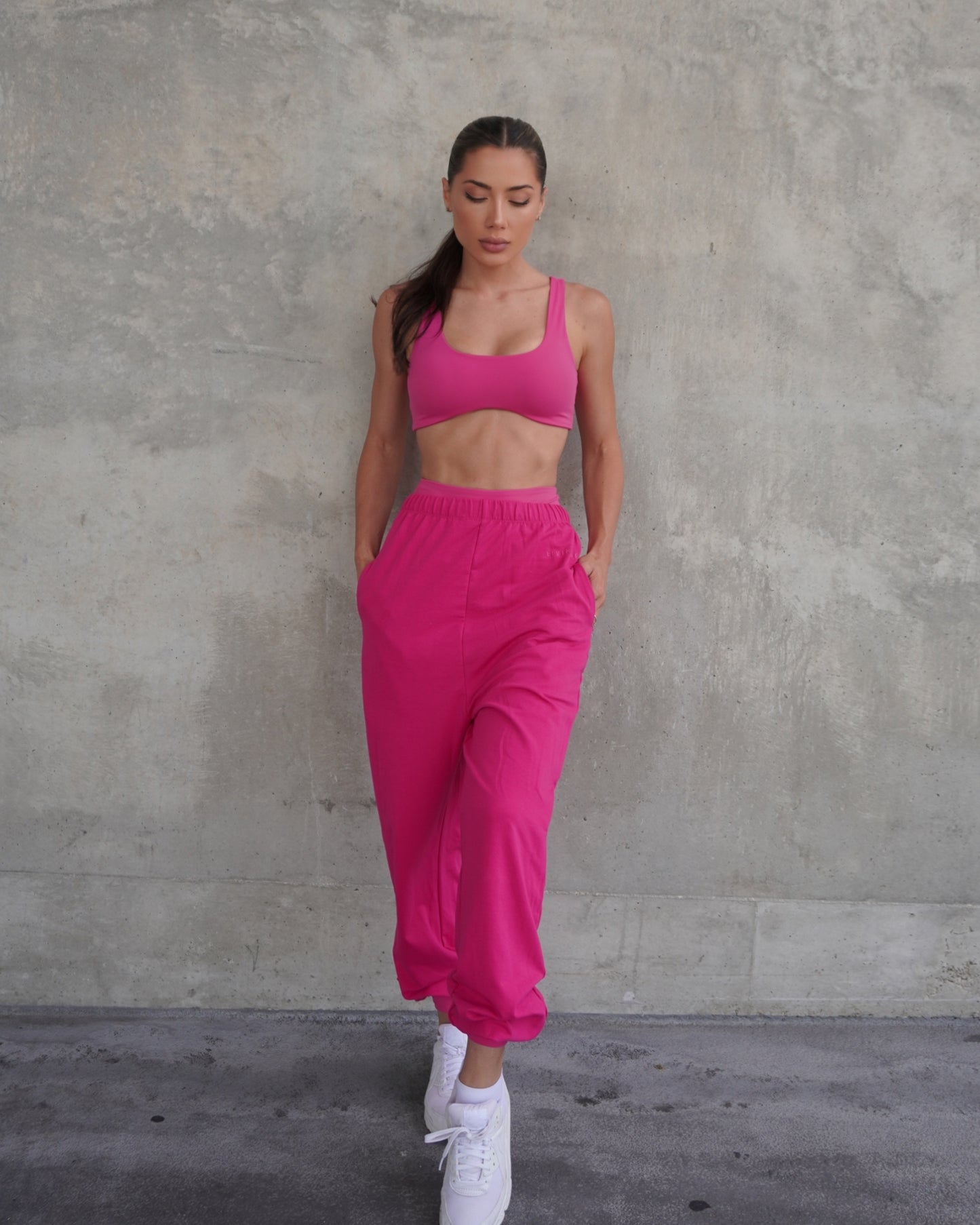 Power pink jogger